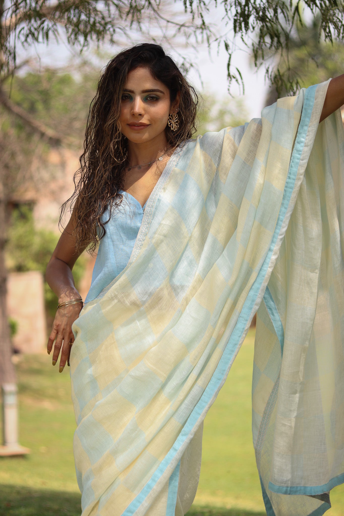 Sophie linen saree